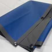 Lona 6,0 x 3,5m Loneiro Xtreme XPO Poliolefina Premium Industrial Azul Cinza Anti-Chamas Impermeável Ilhós soldado por Ultrassom a cada 50cm
