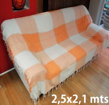 Manta de Algodão Macio 2,50 x 2,10 metros Xadrez Laranja com Branco feita artesanalmente para sofás cama estilo decorativa