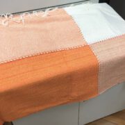 Manta de Algodão Macio 2,50 x 2,10 metros Xadrez Laranja com Branco feita artesanalmente para sofás cama estilo decorativa