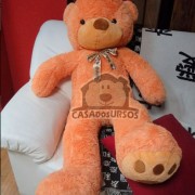 Urso de Pelúcia Romântico 1,20 Metros ou 120 cm Tedy Bear Caramelo - Pelúcia Premium Gigante com detalhes nas patinhas